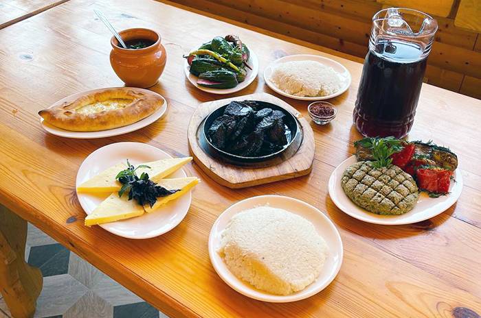   Традиционная абхазская еда 